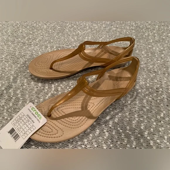 CROCS Women's Isabella T-Strap
Sandals NWT - Women’s 8 - Picture 4 of 10